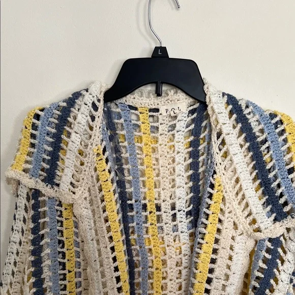 POL Cream and Blue Crochet Cardigan - Picture 3 of 9